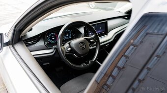Škoda Octavia Combi 2.0 TDI Style A/T DSG - 7