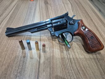 Taurus Brasil 356 magnum - 7