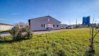 Priemyselný areál na predaj, Rakovice - 7