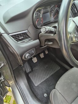 Zafira Tourer - 7