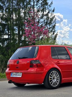 Predám Volkswagen Golf 4 1.8T - 7