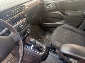 Peugeot 301 - 7
