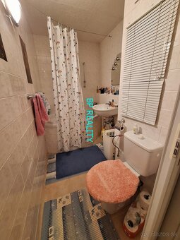 Prenájom 2,5 izbového bytu na Zlatom Potoku s balkónom - 7