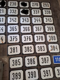 Smaltované čísla - 7