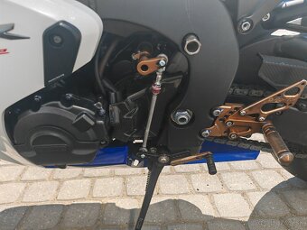 HONDA CBR 1000RR - 7