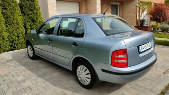 Predam Škoda Fabia sedan 1.4 MPI - 7