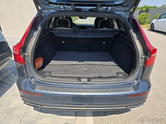 VOLVO V60 B4, 56tis km, 08/2020, AT/8, NEBÚRANÉ, TOP VÝBAVA - 7