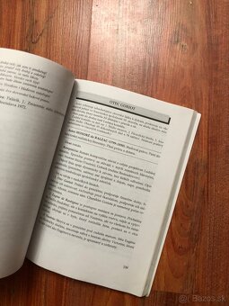 Kniha (Sprievodca Dielami SK a Svet.literatúry) - 7