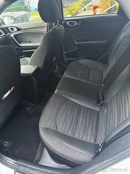 KIA Proceed 1,5 TGDI - 7