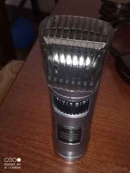 Predám holiaci strojček na bradu / vlasy BABYLISS T831E - 7
