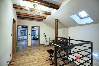 4 izbový rodinný dom, 230 m2, 10 ár záhrada, blízko Nitry - 7