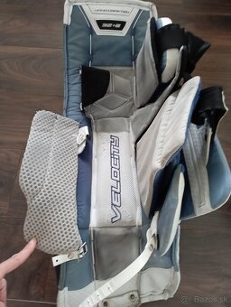 Predám brankárske betóny VAUGHN V9 - 7