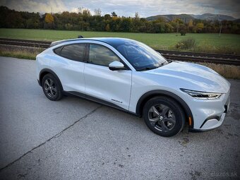 Ford Mustang Mach-E 216KW / 99 kWh Panorama - 7