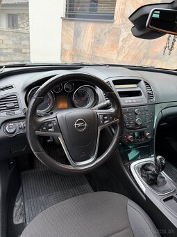 OPEL INSIGNIA SPORTS TOURER SW / 2,0 DIESEL MANUÁL - 7
