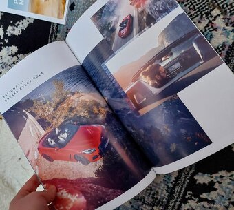 ✨Predám katalóg BMW Z4 G29 🚗📘 - 7