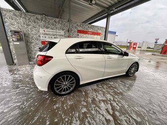 Mercedes-Benz A180 AMG - 7