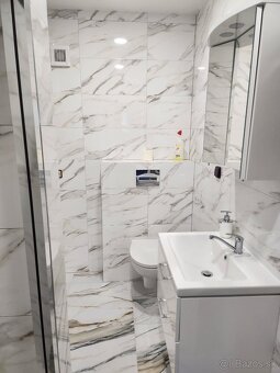 Prenajmem 4 izbový byt - 7