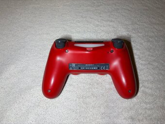 PS4 Slim 1TB - 7