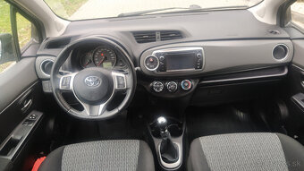 Toyota yaris 1.33i MT6 benzín štvorvalec - 7