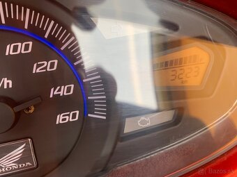 Predám Hondu PCX 125 vo vybornom stave - 7