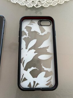 Predám Apple iPhone 8 64 GB space grey+ ochranný obal - 7