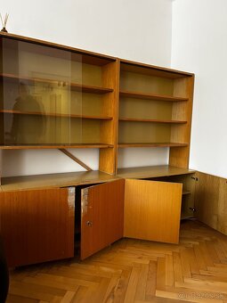 Skriňa, TV stolík, perinák, kreslá, sekretáre - 7