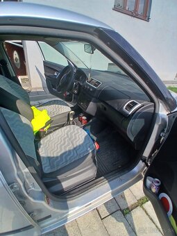 Škoda fabia 2 2010 - 7