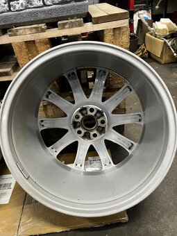 Elektróny jaguár xj 5x108 , r19 - 7