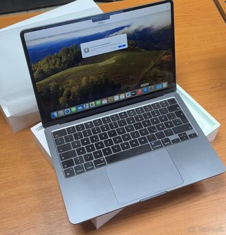 Apple MacBook Air 13 M2 8/256gb SSD - 7