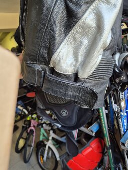 Predam damsku kozenu moto bundu - 7