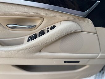 BMW 530D xDrive - 7