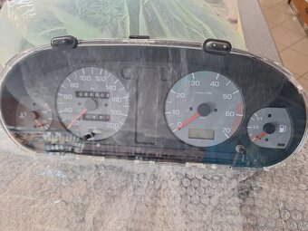 panel prístrojovky + otáčkomery Felicia - 7