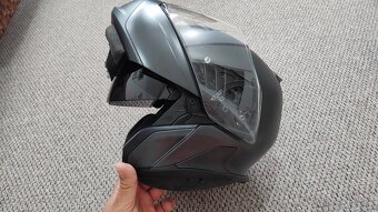 Predám helmu BMW System 7 veľkosť M - 7