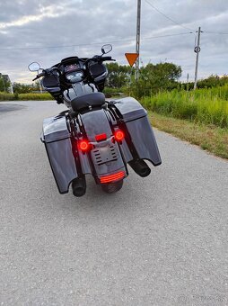HD Road Glide - 7