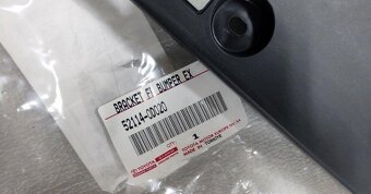 Hmlovka, Držiak ŠPZ, Lišta.... - 7