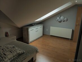 Na predaj 3 izbový 96 m2 mezonetový byt v obci Ivanovce - 7
