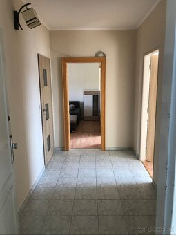 Prenajmem 3,5 izbový byt. - 7
