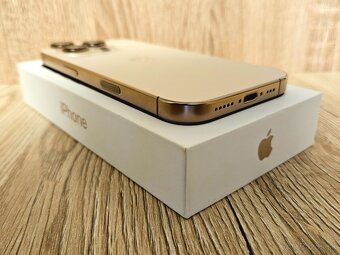 iPhone 16 Pro 256GB Desert Titanium - 7