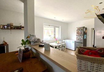 Príjemný a moderný rodinný dom, vhodný aj ako chalupa - 7