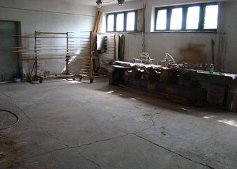 Výrobno skladový areál s pozemkom 8000 m2 v Kežmarku - 7