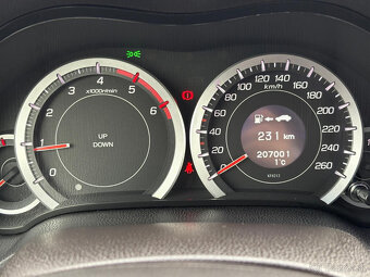 Honda Accord 2.2i-DTEC - 7