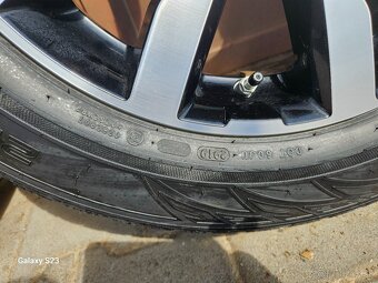 Predám 17'' ALU disky s pneu Mitsubishi eclipse cross - 7