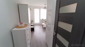 Exkluzívna ponuka-Garsónka s balkónom.24 m2 - Hliny 5 - 7