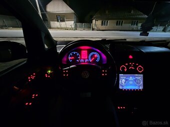 VW cross touran - 7