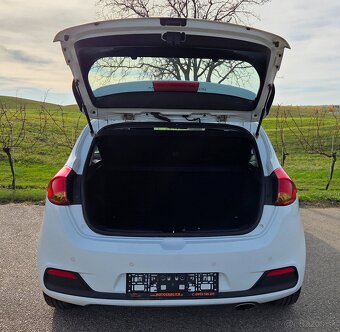 Kia Ceed 1.4 CRDi 66KW/90 koní R.V.07/2012 - 7