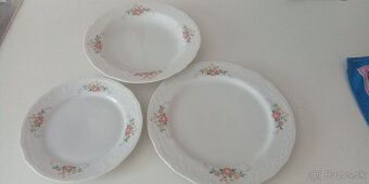 Kosiky,šálky poháre podnosy taniete - 7