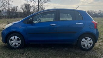Toyota Yaris - 7