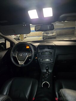 Toyota avensis 2,2 D-CAT - 7