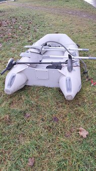 Predám rybársky čln, motor a sonar - 7