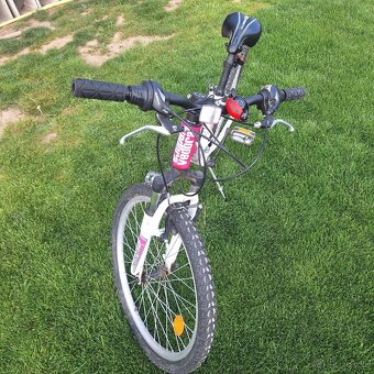 Predám dievčenský bicykel 24 - 7